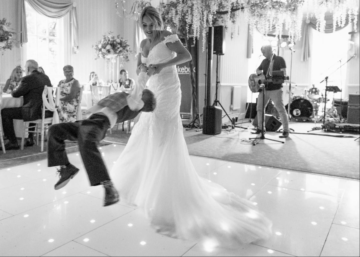 The Finishing Touches | Wedding & Event Services